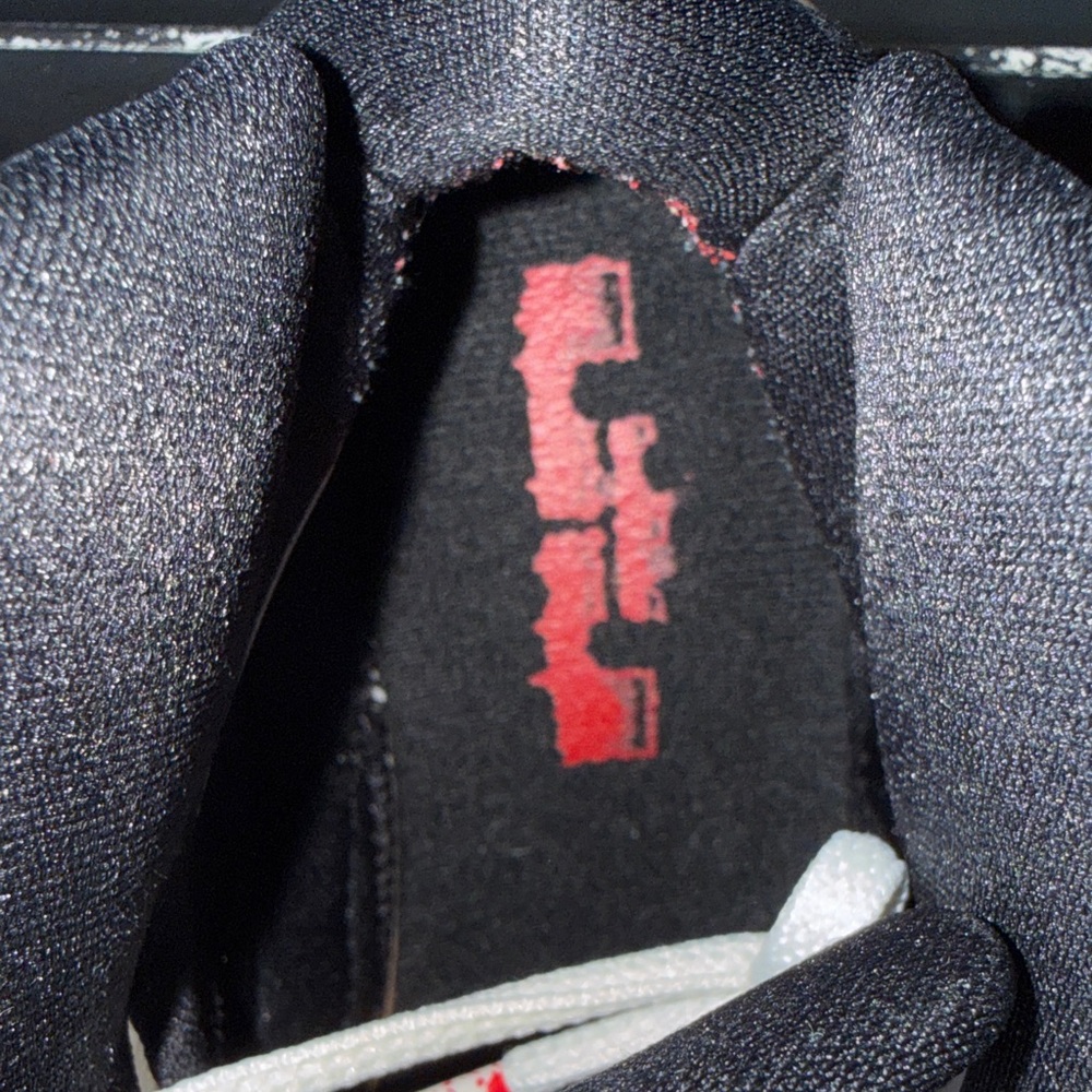 Nike LeBron XIII White and Red Sneakers - Picture 7 of 9